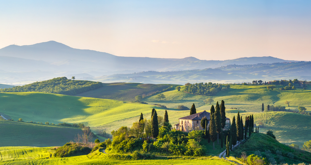 Piękny krajobraz w Toskanii, Włochy, licencja: shutterstock/By S.Borisov