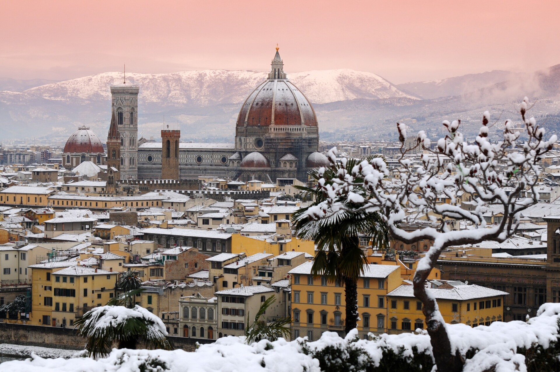 Beautiful winter cityscape of Florence with Cathedral of Santa Maria del Fiore on the background, as seen from Piazzale Michelangelo. Italy.